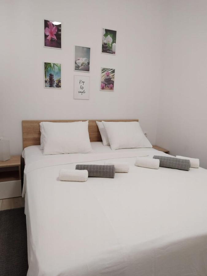 Apartments Leticia Vrsi Kamer foto